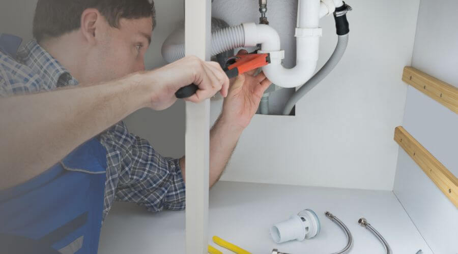 Professional emergency plumbing in Luebbering, MO